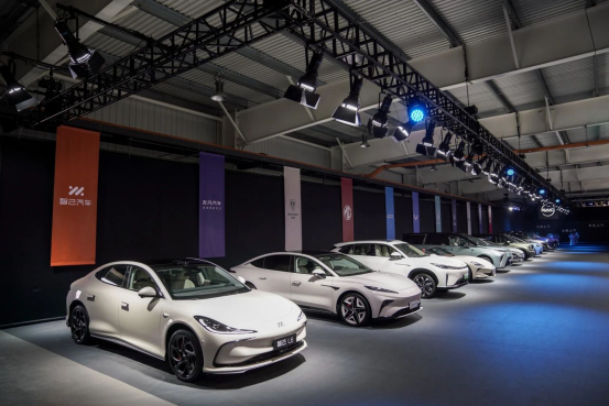 2025年强势开局：jbo竞博集团的转型密码与跃迁之道