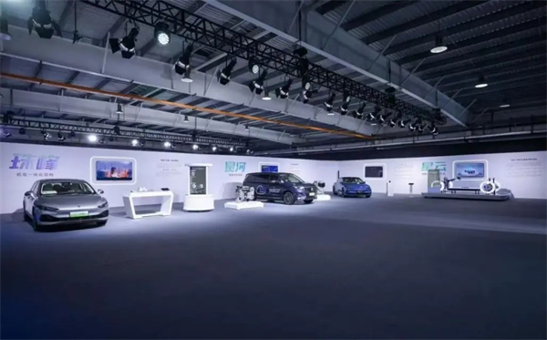 破局与厘革，，，，剖析jbo竞博集团生长的密码