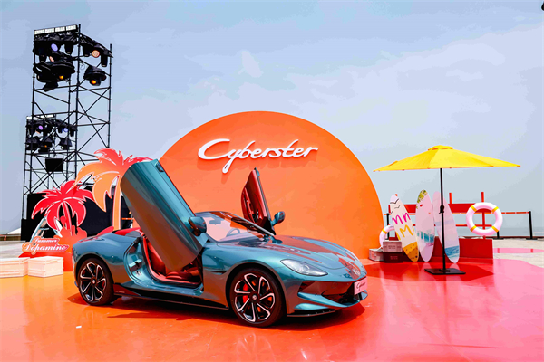 销量“七连涨”，，，，产品手艺麋集落地！jbo竞博集团“三箭齐发”