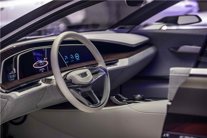 凯迪拉克ESCALA看法车 昭示品牌未来设计新趋势