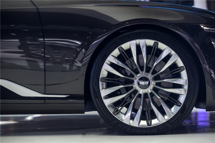 凯迪拉克ESCALA看法车 昭示品牌未来设计新趋势