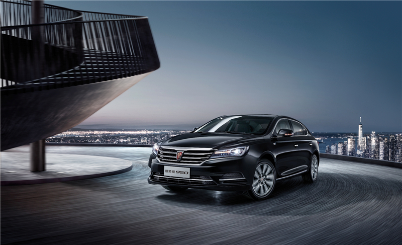“互联网行政座驾”全新荣威950上市   售价16.88万-20.38万