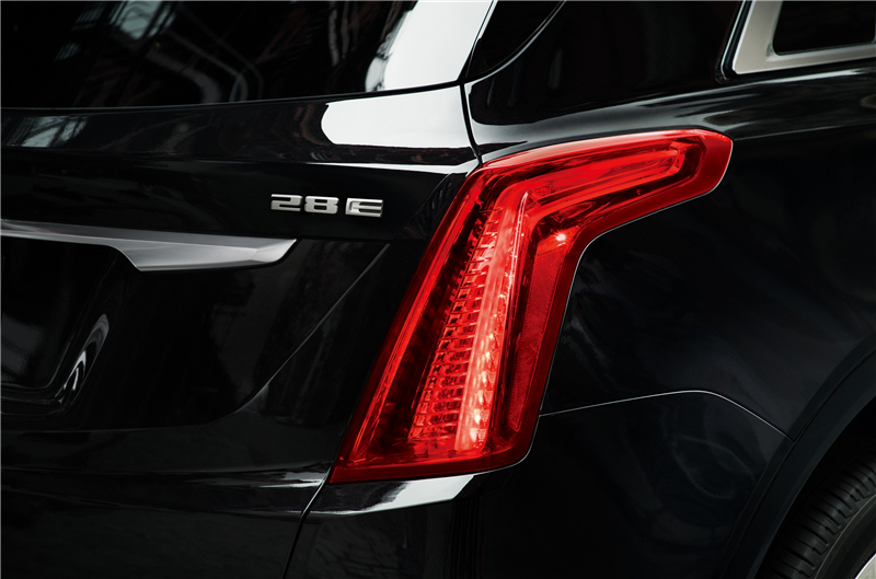 敢创都会驾驶新节奏 凯迪拉克XT5轻混动车型全新上市