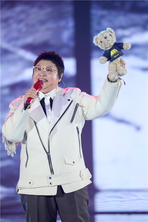 林俊杰代言新美式格调轿车凯迪拉克CT5