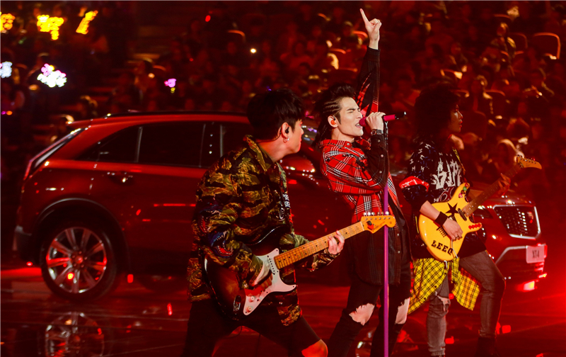 林俊杰代言新美式格调轿车凯迪拉克CT5