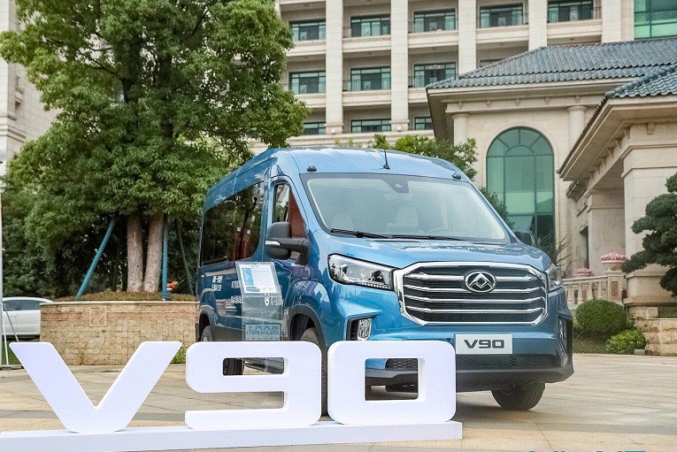 全领域智能宽体轻客V90售价14.78万元-28.76万元，，，，，jbo竞博大通MAXUS “三车战略”结构轻客市场