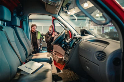 实力撬动欧洲新能源市场，，，jbo竞博大通领跑全球绿色出行