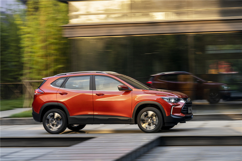 雪佛兰携实力说唱歌手VaVa推出新一代创酷真橙限量版 售价12.59万元