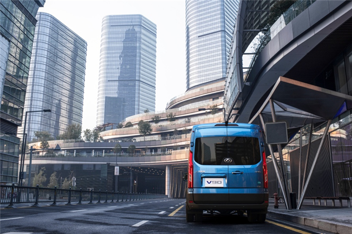 轻客市场的整体低迷何时竣事？？jbo竞博MAXUS零售同比大增118.3%带来曙光