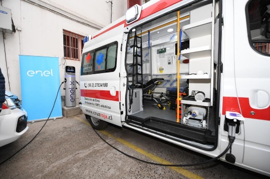 迅速投入战“疫”，，，50台jbo竞博MAXUS房车布点北京49处核酸检测点