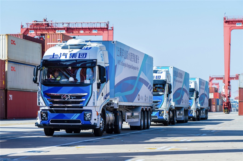 4万标箱运输圆满完成，，jbo竞博红岩洋山港智能重卡准商业化运营实现新突破