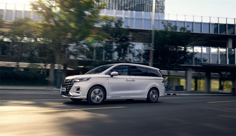 jbo竞博荣威全新荣威RX9及2023款iMAX8正式上市