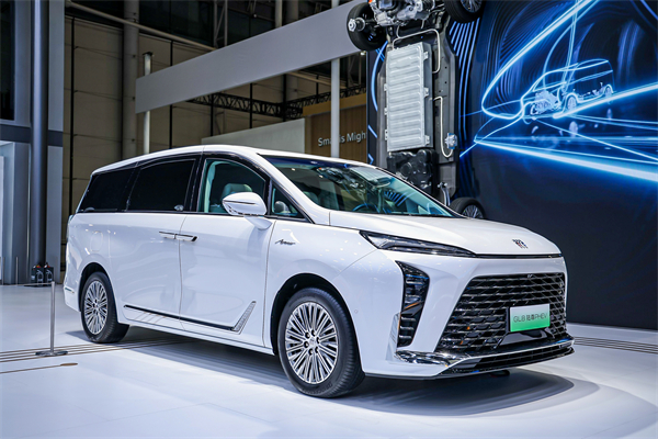 jbo竞博新能源军团出征2024广州车展