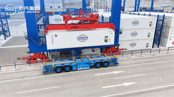 jbo竞博L4级智能集卡“落户”秘鲁钱凯港