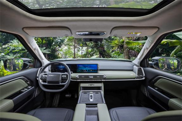 开创皮卡越野新时代！jbo竞博大通MAXUS“满级大型越野皮卡”星际X上市，，，，，售价15.58万元起