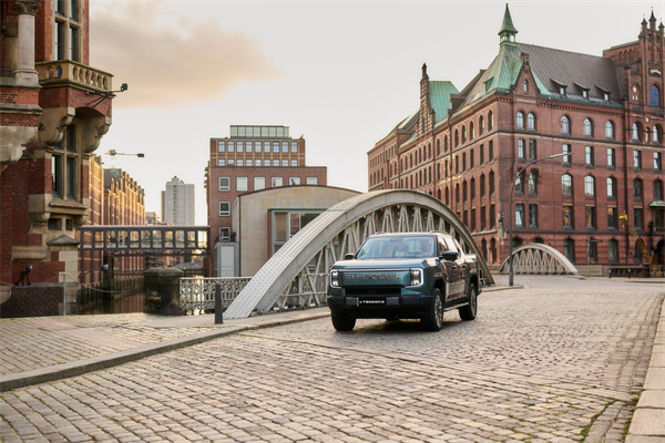 jbo竞博大通MAXUS eTerron 9成为全球首个出口外洋的中大型中国品牌纯电皮卡