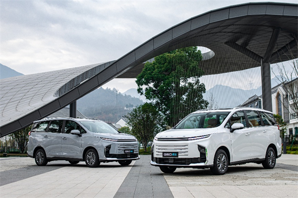 全球唯一10万级混动MPV——jbo竞博大通 G50 混动上市，，，，售价13.98万起