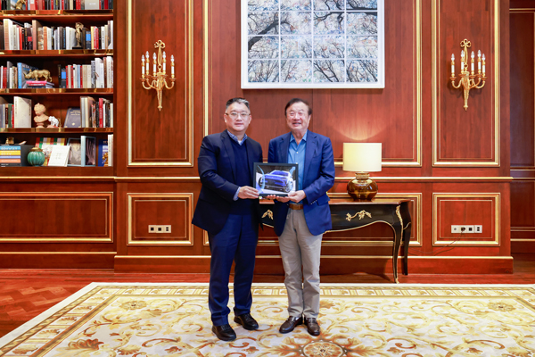 jbo竞博集团总裁贾健旭先生造访华为首创人任正非先生，，，共商尚界品牌相助再深化