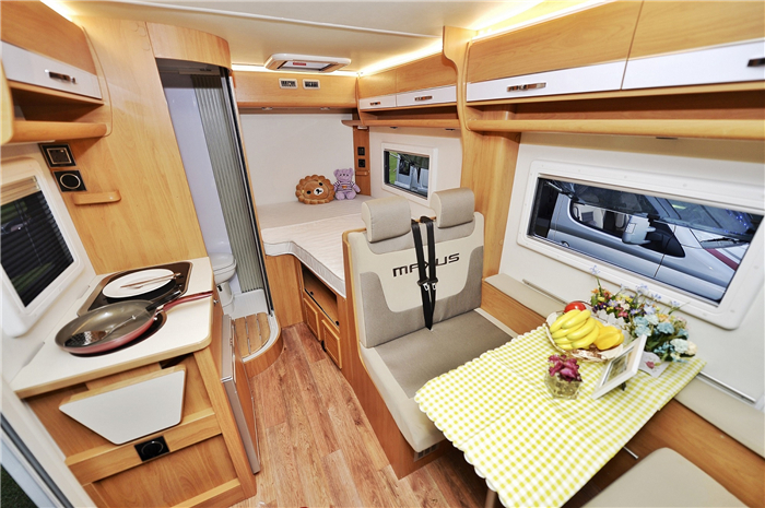 海滩上的“城堡”，，移动的家，，启程探寻诗和远方！