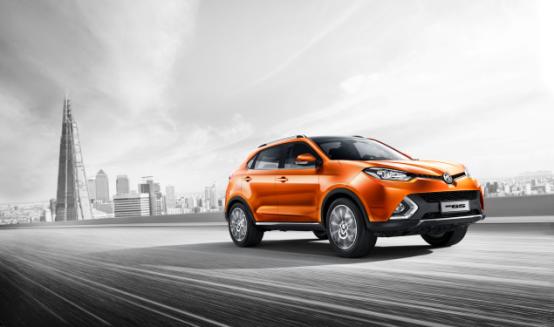 “卷福”首访中国，，乐成挑战名爵锐腾“8秒破百”