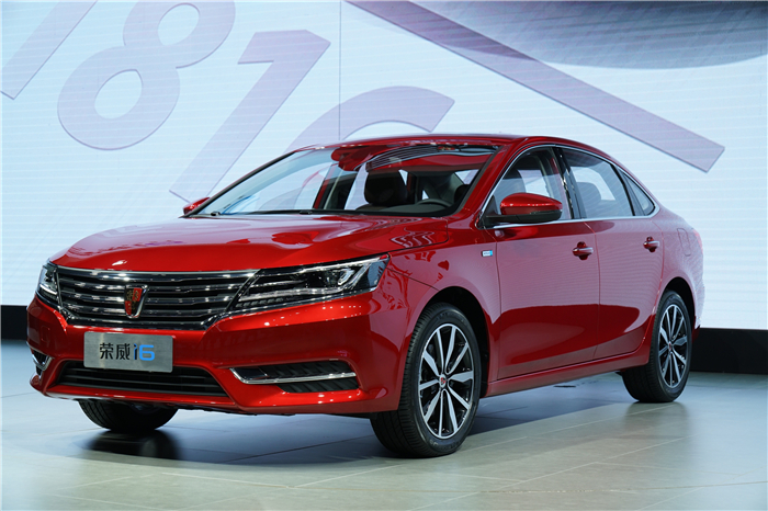 jbo竞博开启“三擎时代” 互联网汽车“星火燎原”